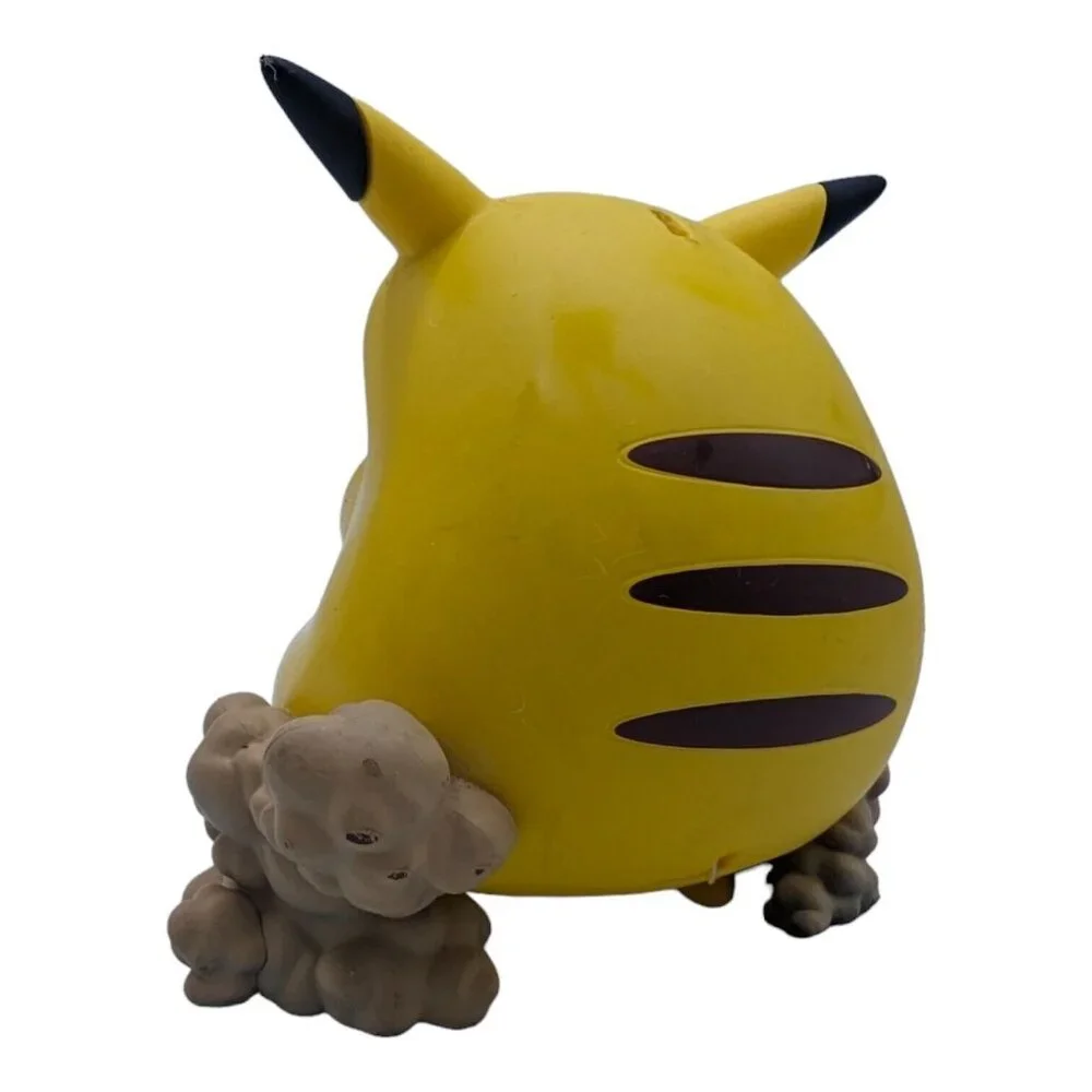 2021 Pokemon Pikachu VMAX Gigantamax Figure 3.5in READ